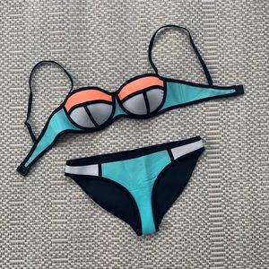 Triangl swimwear color block bikini small/med